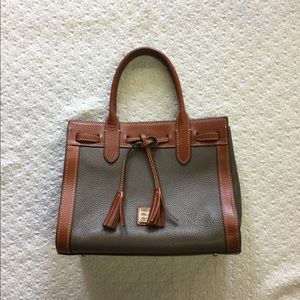 Dooney & Bourke
